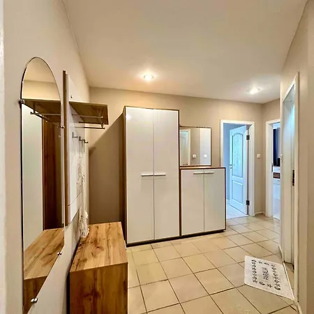 Blue Marine - Daneli Apartment