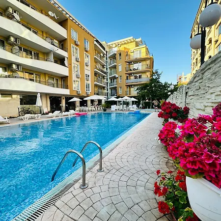 Apartment Blue Marine - Daneli Slantschew brjag